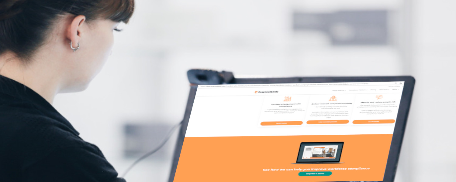 Legal advice for website operators Moderating posts on a review website